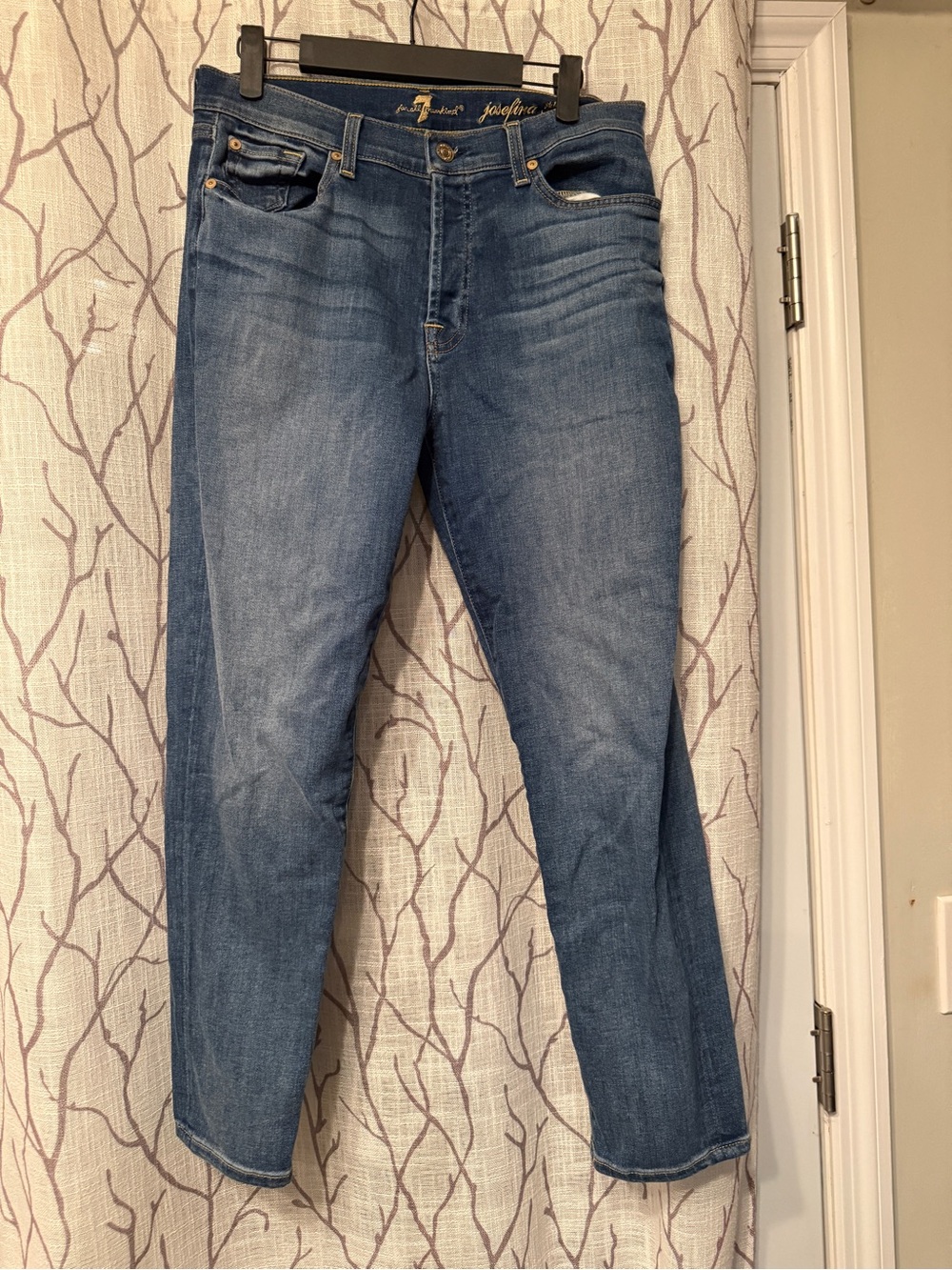 Women's Blue Denim Jeans 7 for all mankind
